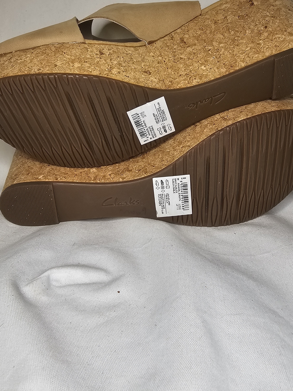 Clarks Annadel Eirwyn Wedge Sandals Size 11W NWT Tan Suede Cork Slingback - Picture 8 of 16